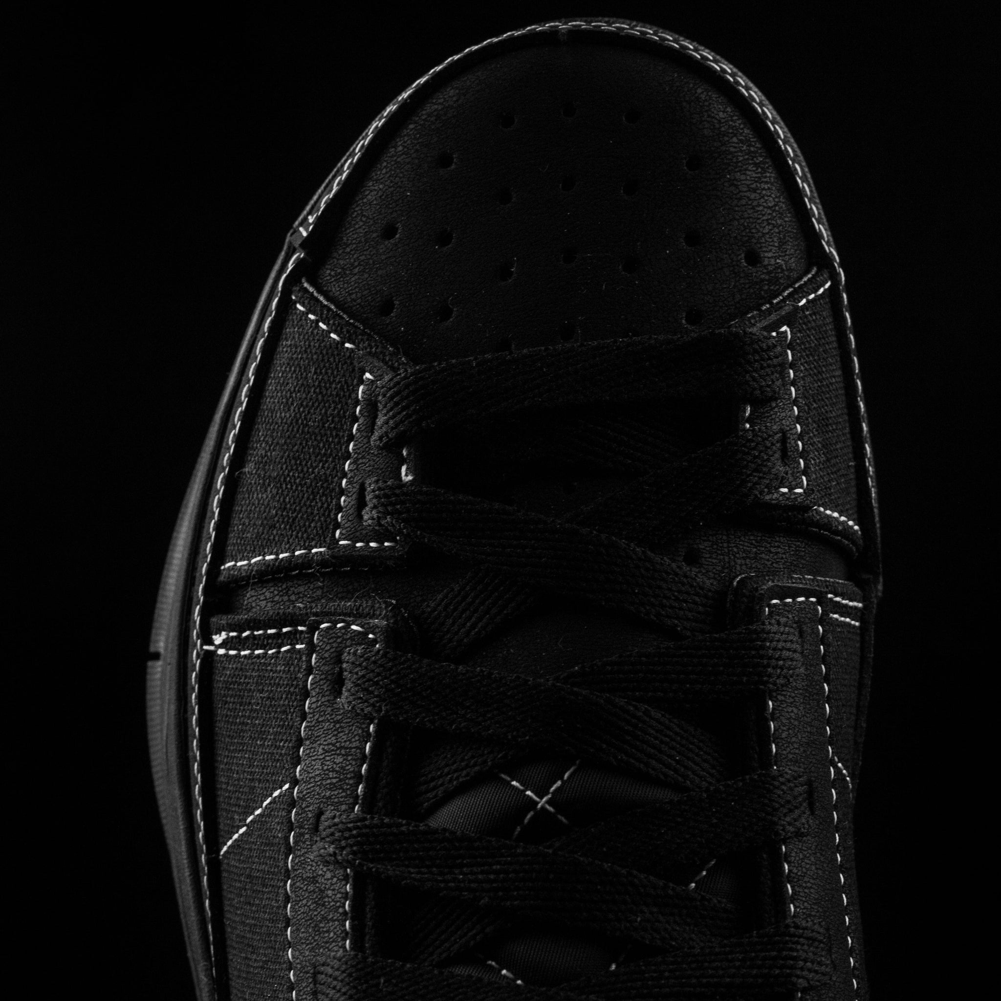 Easy1 All Black – Serious Player Only